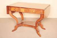 Schreibtisch, deutsch, um 1880/90, viktorianischer Stil, nach englischem Vorbild von 1810/20, sogenannter Sheratonstil mit Chippendaleeinschlag, ...
