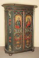 Bauernschrank, süddeutsch, um 1830/40, Datierung datiert 1793 sekundär, Weichholz bemalt, zweitüriger Korpus mit vorgekehltem verkröpftem Kranz, ...