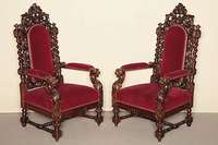 Zwei Prunkarmlehnsessel, Frankreich/Dijon, um 1870/80, Eiche massiv, im Renaissancestil mit Barockstileinfluß, reiche Rocaillenverzierung in ...