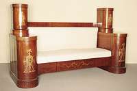 Prunksofa, Berlin, um 1910, nach dem Vorbild von 1820/30, 3-sitzer, Korpus Weichholz/Hartholz, Mahagonifurnier, z.T. gespiegelt verlegt, Intarsien ...