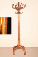 Thonet-Garderobe, Österreich, um 1920, signiert, Buche massiv, nußbaumfarben, 2-tlg., bestoßen, ein Haken ehemals gebrochen und geklebt, ...