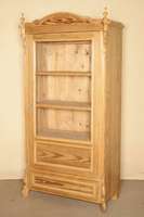 Wäsche- bzw. Vitrinenschrank, mitteldeutsch, um 1860/70, Zierbelkiefer massiv, ausgesuchtes Holz, sehr schöne Maserung, Holzstruktur aufeinander ...