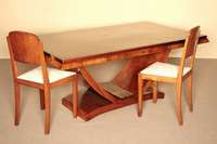 Gondeltisch, Frankreich, um 1932/36, ArtDeco, Korpus Massivholz, Rosenholz- bzw. Palisanderfurnier gespiegelt verlegt, sehr schöne Maserung, wuchtig ...