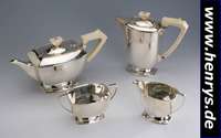 4-teiliges Art-Deco Kaffee- bzw. Teeset, MAPPIN & Webb, Sheffield 1944, Meistermarke FC, 925er Silber, zeittyp. Design des späten Art-Deco, ...