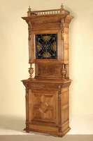 Aufsatzschrank, wohl Belgien, um 1880/90, Eiche massiv, im Frühbarockstil mit Renaissanceelementen aufgebaut, auf Rahmen gearbeitet, Zierleisten 6- ...