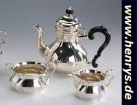 3-teiliges Mocca-Service, Kopenhagen 1942/43, 830er Silber, Wardeinmarke Siigsgard, Meistermarke K.C. Hermann, Barockstil, best. aus: Kanne (Deckel ...
