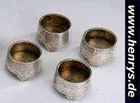 4 Gewürzschälchen, Rußland, 84er Silber, um 1900, Bes.-Monogr., Leningrad, geometrische"s" Muster, Gew. ca. 102 g