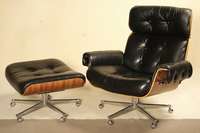 Sessel mit Hocker, deutsch, Entwurf um 1956, Ausführung um 1970/80, sogenannter Lounge-Chair, Metallbeine 5-fach verstrebt, auf Rollen, sogenannte ...