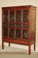 Vielzweckschrank, China, um 1920/30, WH, rot gefaßt, auf Rahmen gearbeitet, integr.Schubladen, z.T. schwarz gelackt, ursprünglich silber gehöht, ...