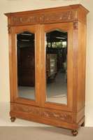 Spiegelschrank, deutsch, um 1900/10, Eiche massiv, Eichefurnier, Rückwand u. Arbeitsteile der Schublade Pappel massiv, Friese an Schubladen u. ...