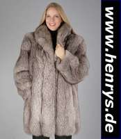 Longjacke aus Silberfuchs, Gr. ca. 40/42, längs verarbeitete Felle, großer Schalkragen, graues Innenfutter, 2 seitl. Einschubtaschen, Rückenl. ...
