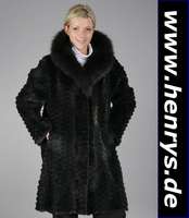 Geschorene Kaninchen-Longjacke, dunckelgrüm, mit Fuchskragen, Gr. ca. 42, Fell in Rautenmuster, schwarzer Fuchskragen, mit Zierknopf, 2 seitl. ...
