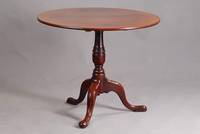 Tiltop Table, England, Mitte 19 Jh., Mahagoni, 3-beiniger Fuß gedrechselt, Platte klappbar, H.ca.68cm, D.ca.80cm