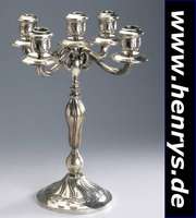 Massiver 5-armiger Kerzenleuchter, Mexiko, 925er Silber, Tüllen abschraubbar, sparsam graviert, H. ca. 40 cm, D. ca. 30 cm, ca. 2905 g