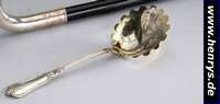 Zierlöffel, Brüssel um 1900, 800er Silber, teilvergoldet, wohl Umkreis Wolfers, floral graviert, Griffende abstr. Muschelde- kor, Vergold. ber., ...