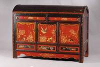 Buckeltruhe, Südostasien, um 1900, WH/HH, allseitig auf Rahmen gearbeitet, 3 integr. Schubladen, Deckel aufklappbar m. Kleiderablegefach, 3-türig, ...
