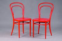 7 Thonetstühle, 70er Jahre, Thonet 77, Bugholz rot gefärbt, l. Gebr.-Sp., ca. 86x42x44 Sh 47 cm
