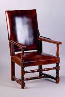 Stuhlsessel, im frühen Barockstil, Holland, 50/60er Jahre, Gestell Nußbaum massiv, reiche Drechselarbeit, Beine in sich verschränkt, Rückenlehne ...