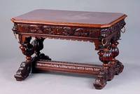 Beistelltisch, Belgien/Frankreich, um 1880/90, sog. Wangentisch, Eiche massiv/Furnier, reich geschnitzt, Wangen m. Schlangen u. Schuppendekor, Zarge ...