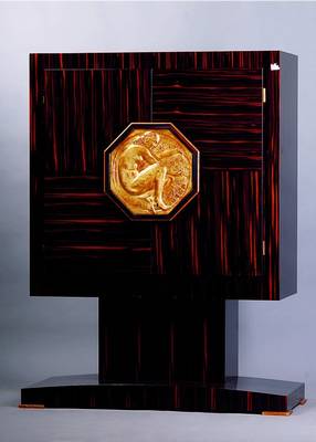 Kabinettschrank, Frankreich, Art-Deco, nach Rolmann konzipiert, 70/80er Jahre, Korpus WH, Palisanderfurnier vielfach gesp. verlegt, schöne ...