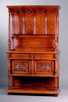 Aufsatzbuffet, Frankreich, um 1870/80, Gegend Dijon, Nußbaum massiv, reiche Schnitzereien, Inlets aus dem Vollholz, Marmorplatte, balusterförmige ...