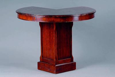 Eckmöbel, n.ital.Vorbild.v.1900, für Vierkantsäule konzipiert, WH/ Palisanderfurnier, Oberfläche teils besch., Vierkantschaft, gerieft, ...