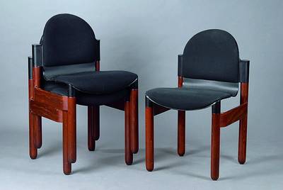 6 Stühle, Thonet Flex, 1976, Entwurf: Gerd Lange, schwarzer Stoffbezug, runde Beine, st. Gebr.-Sp., alt belassen, ca. 80x50x50 cm, Sh. 43 cm