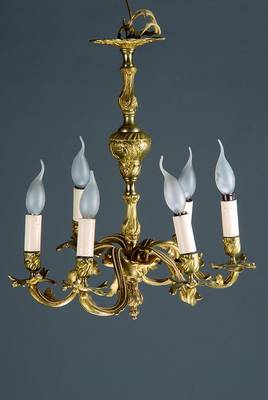 Deckenlampe, Frankreich, um 1890, Bronzemonturen im Rokokostil, 6 Brennstellen, Elektr.nicht gepr., H.ca.52cm, D.46cm