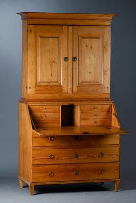 Aufsatzsekretär, Elsaß-Lothringen, um 1810/20, massiv Kiefer, ausgesuchtes Hirnholz, klassizistisch, dreischübig, Oberteil auf Rahmen gearbeitet, ...