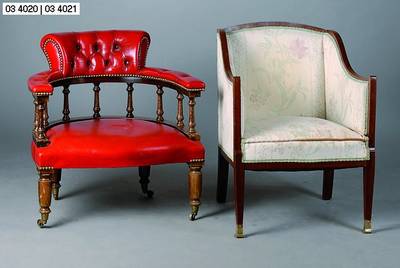 Bergère, um 1910, Mahagoni, reiner Jugendstil, Erneuerung des Bezugs empf., Frontfüße m. Messingschuhen, l. geschweift, Gebr.-Sp., ca. 77x59x55 ...