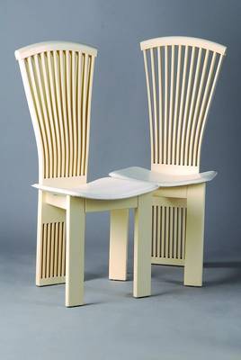 Pietro Constantini, 6 Designerstühle, 90er Jahre, weiß lackiert, Rücken verstrebt, st. Gebr.-Sp., ca. 107x46x46 cm, Sh. 47 cm