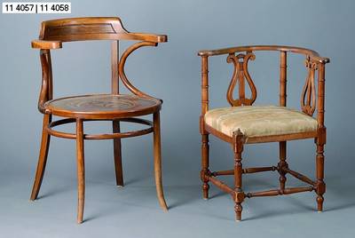 Stuhl, um 1880/90, Buche, Rücken in Form v. Lyren, Beine gedrechselt, Polster und Bezug alt belassen, Alterssch., ca. 67x60x56 cm, Sh.42 m
