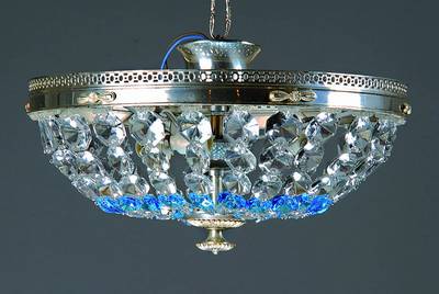 Deckenleuchter in Korbform, 20/30er Jahre, filigraner u. durchbrochener Kranz m. facettiertem Prismensträngen aus geschliffenen Klarglas, 3 ...