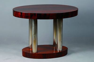 Ovaler Tisch, Art-Deco, um 1930, Palisander, 4 Beine, diese Chrom, l. Gebr.-Sp., ca. 66x90x65 cm