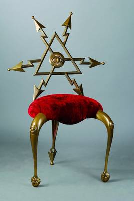 "Arrow back" chair, Marc Brazier-Jones, entworfen im Jahr 1992, Bronze poliert, Polster "cruched red", limitierte Auflage (300), ...