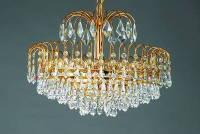 Deckenlampe, 2. Hälfte 20. Jh., Strassgehänge, fünf Brennstellen, vierfach abgehängt, Gehänge z.T. aushängbar, int., H. ca. 32 cm ohne Kette ...
