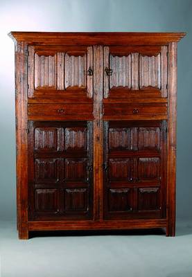 Schrank, um 1840, Eiche massiv, 4-türig, 2 -schübig, Kopf getreppt, rustikal, Alterssch.,ca. 170x143x55 cm