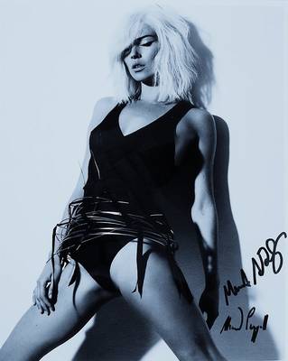 Alas Mert und Marcus Piggott, Kate Moos, s/w Fotografie, handsigniert, Passepartout, unter Glas gerahmt, ca. 20x25cm