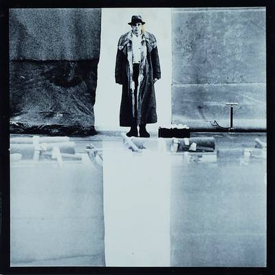 Joseph Beuys, 1921-1996, Siebdruck aus der 3-Tonnen-Edition von 1973, auf Lwd, rechts unten handsign. und mit handschriftlicher Widmung: Lieber ...