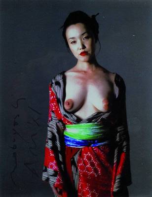Nobuyoshi Araki, geb. 1940 Tokio, Farbfotografie, handsigniert, Passepartout, unter Glas gerahmt, ca. 23,8x18,8 cm
