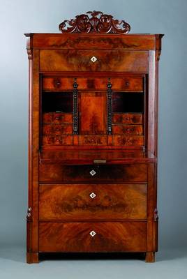 Standsekretär, Louis-Philippe, um 1860, Mahagonifurnier gespiegelt verlegt, 3-schübig,Klappe, reiche Inneneinrichtung, Kopfschublade, Kopf m. ...