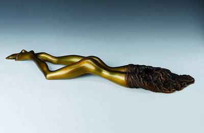 Bruno Bruni, geb. 1935 Gradara, Bronzeskulptur, Liegende (Venus Sdraiata), signiert, num. 133/250, ca. 85x18 cm
