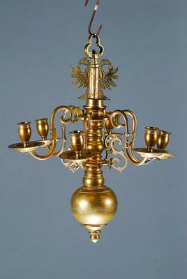 Deckenlampe, Niederlande, um 1830/50, Bronze, im Barockstil gearbeitet, 6 Brennstellen, Bekrönung in Form eines Adlers, ca. 45x41cm, Fu. nicht gepr.