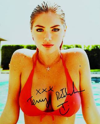 Terry Richardson, geb. 1965 New York, Farbfotografie, Kate Upton, handsigniert, ca. 25,5x20 cm