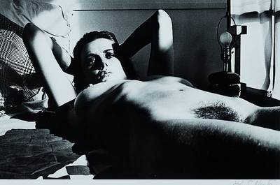 Helmut Newton, 1920 Berlin-2004 Los Angeles,Fiona, Foto-Lithographie, 1976, handsigniert, ca. 38x26 cm, unter Glas gerahmt
