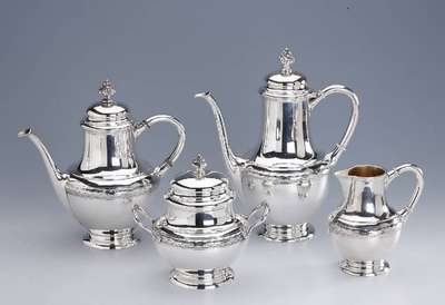 4-teiliges Kaffee-/Teeservice, 800er Silber, Belgien, Meistermarke Wolfers, best. aus: Teekanne, H. ca. 22 cm, Kaffeekanne, H. ca. 25cm, ...