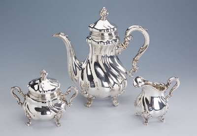 3-tlg. Kaffeeservice, 830er Silber, deutsch, "Dresdner Barock", Gebr. Deyhle, Schwäbisch Gmünd, best. aus: Kaffeekanne, Deckel mit ...