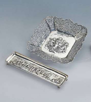 Konvolut Federschale und Anbietschale, 1x Federschale, Niederlande um 1900, 800er Silber, Meistermarke VS unged., breite Darst. von Landleben, ...