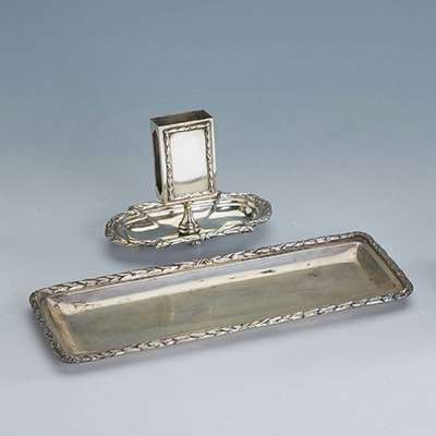 Streichholzbehälter und Federschale, deutsch um 1910, 800er Silber, ca. 480 g, schöne schwere Qualität, mit Lorbeerblattverz., Vertreiber Julius ...