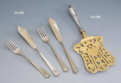 Fischbesteck für 6 Personen, 800er Silber, deutsch/Pforzheim 1932, Meistermarke Lutz & Weiss, best. aus: 6 Fischgabeln und 6 Fischmesser, ca. 570 ...